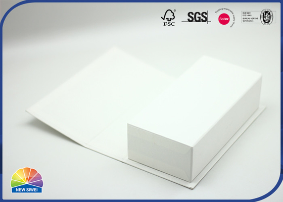 Cutom Hinged Lid Gift Box Standard Export Carton Delivery In 7-15 Days